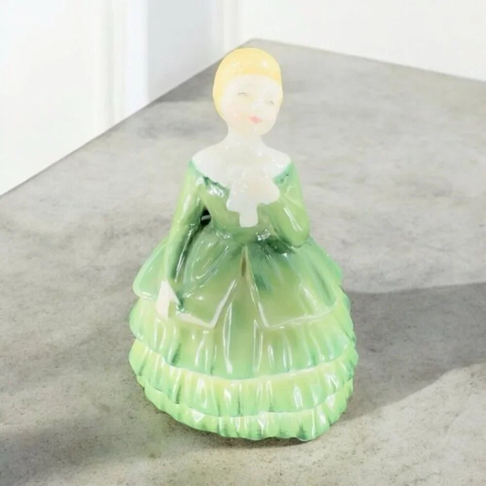 Vintage 1967 Royal Doulton England Miniature Porcelain Belle Figurine Porcelain